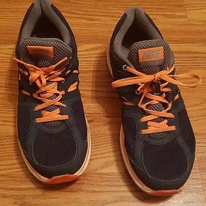 Nike Men Dual Fusion